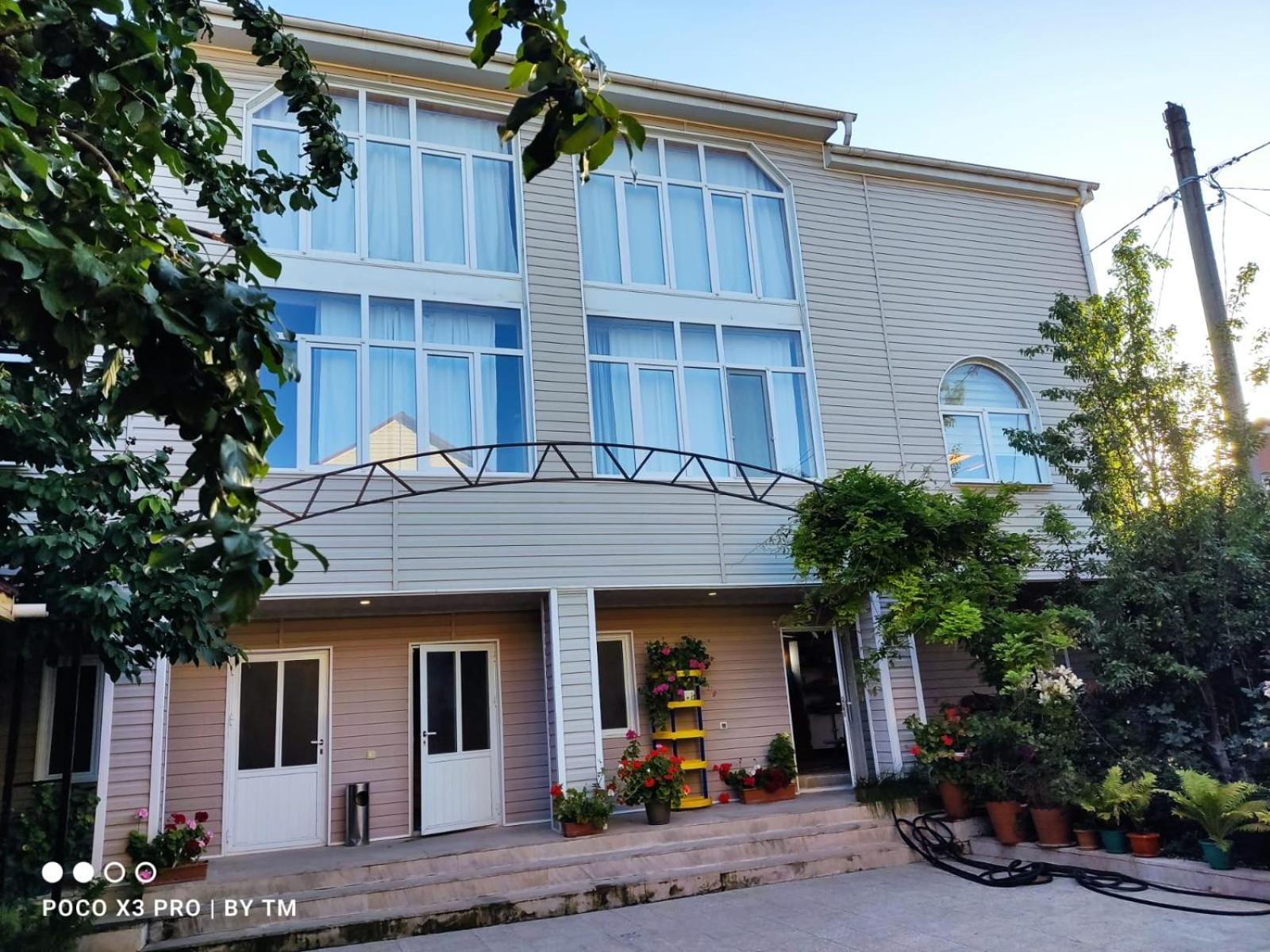 Villa Premium กูซาร์ ภายนอก รูปภาพ