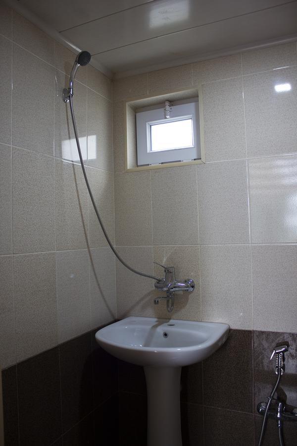 Villa Premium กูซาร์ ภายนอก รูปภาพ
